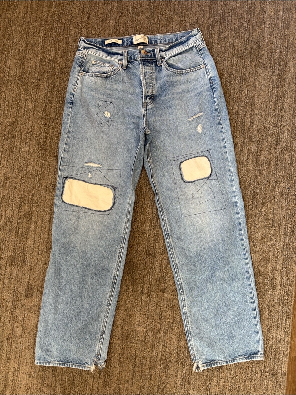 Universal Thread light-wash Women's Mid-Rise Patchwork 90's Baggy Jeans